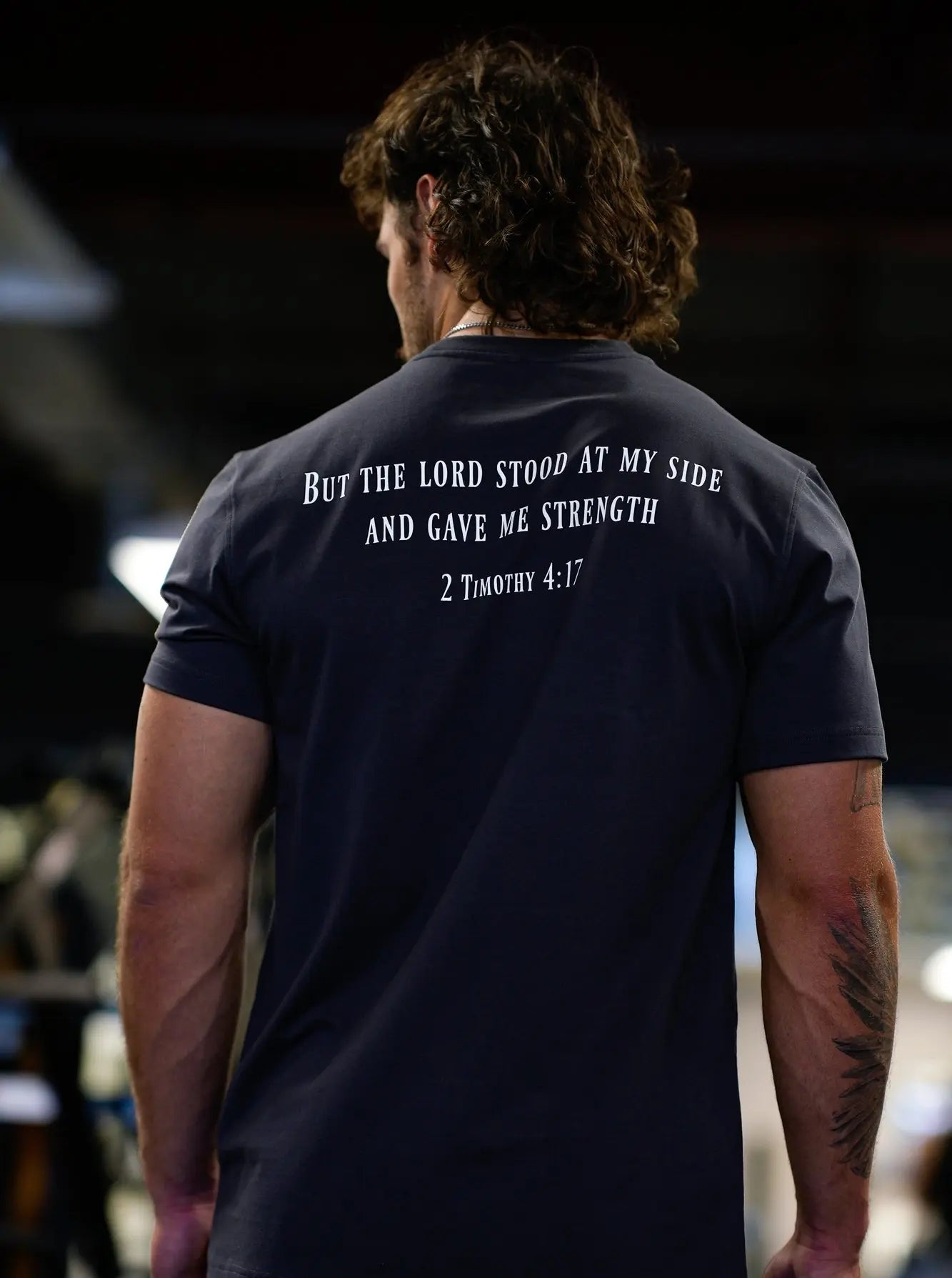 2 Timothy 4:17 Performance Tee - Gunmetal - HolStrength