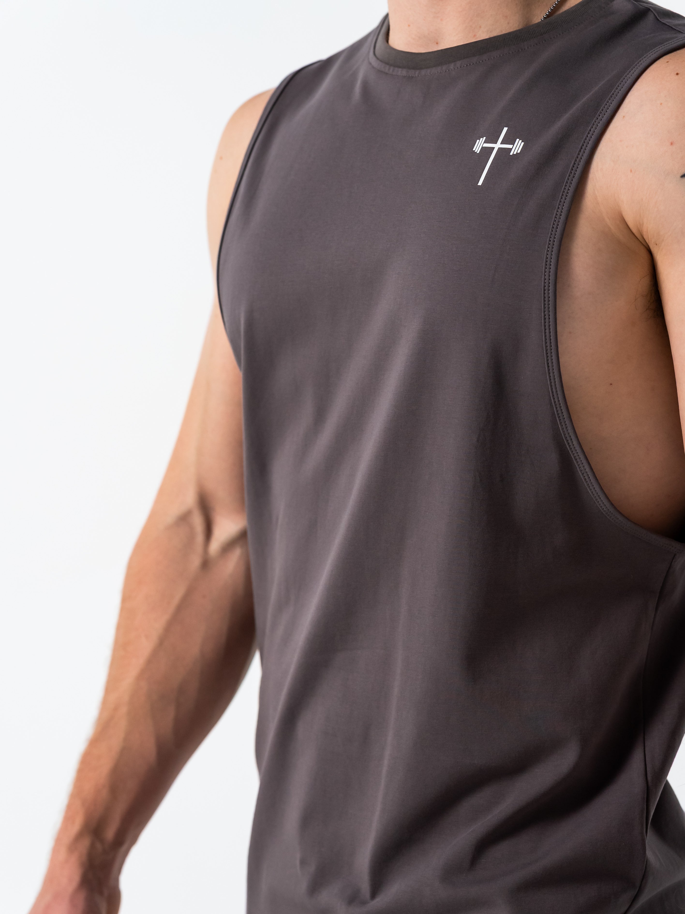 Core Perform Cut Off - HolStrength