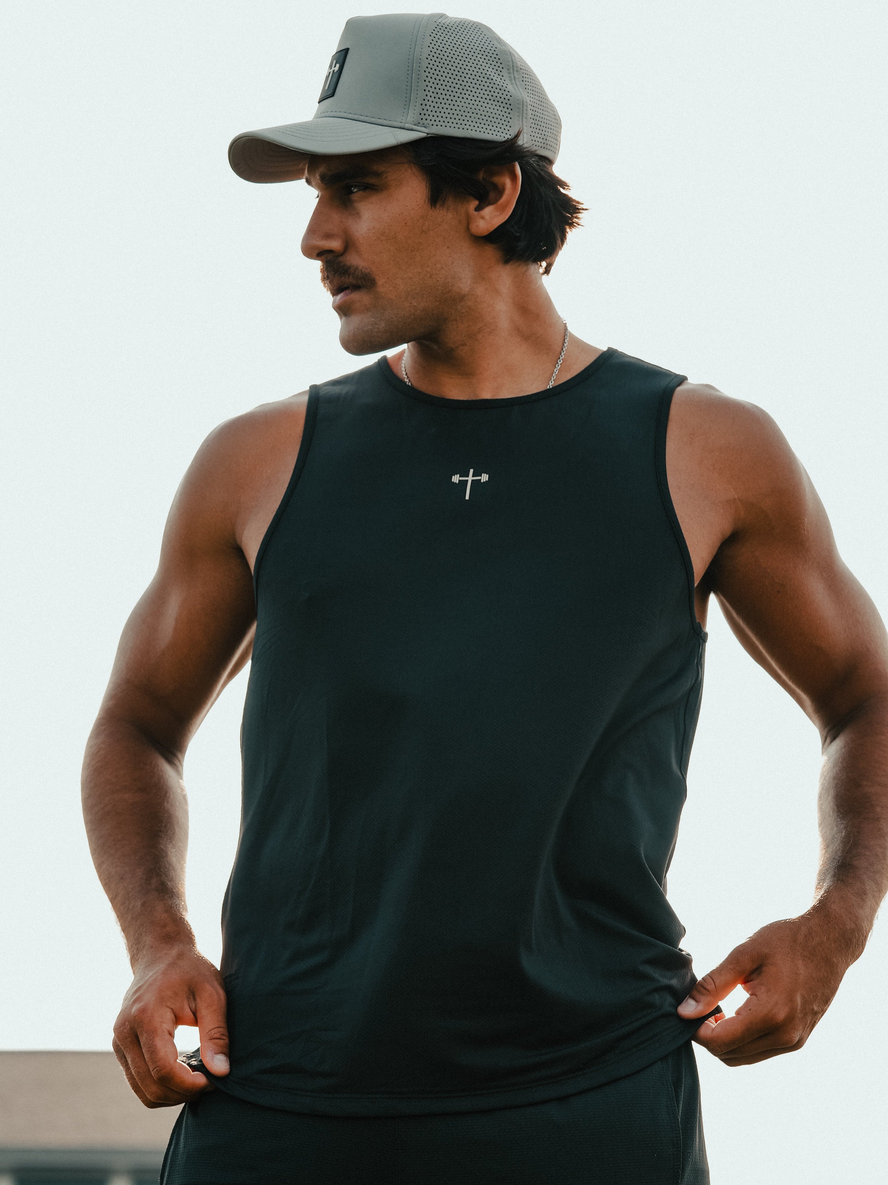 Signature Tank - HolStrength