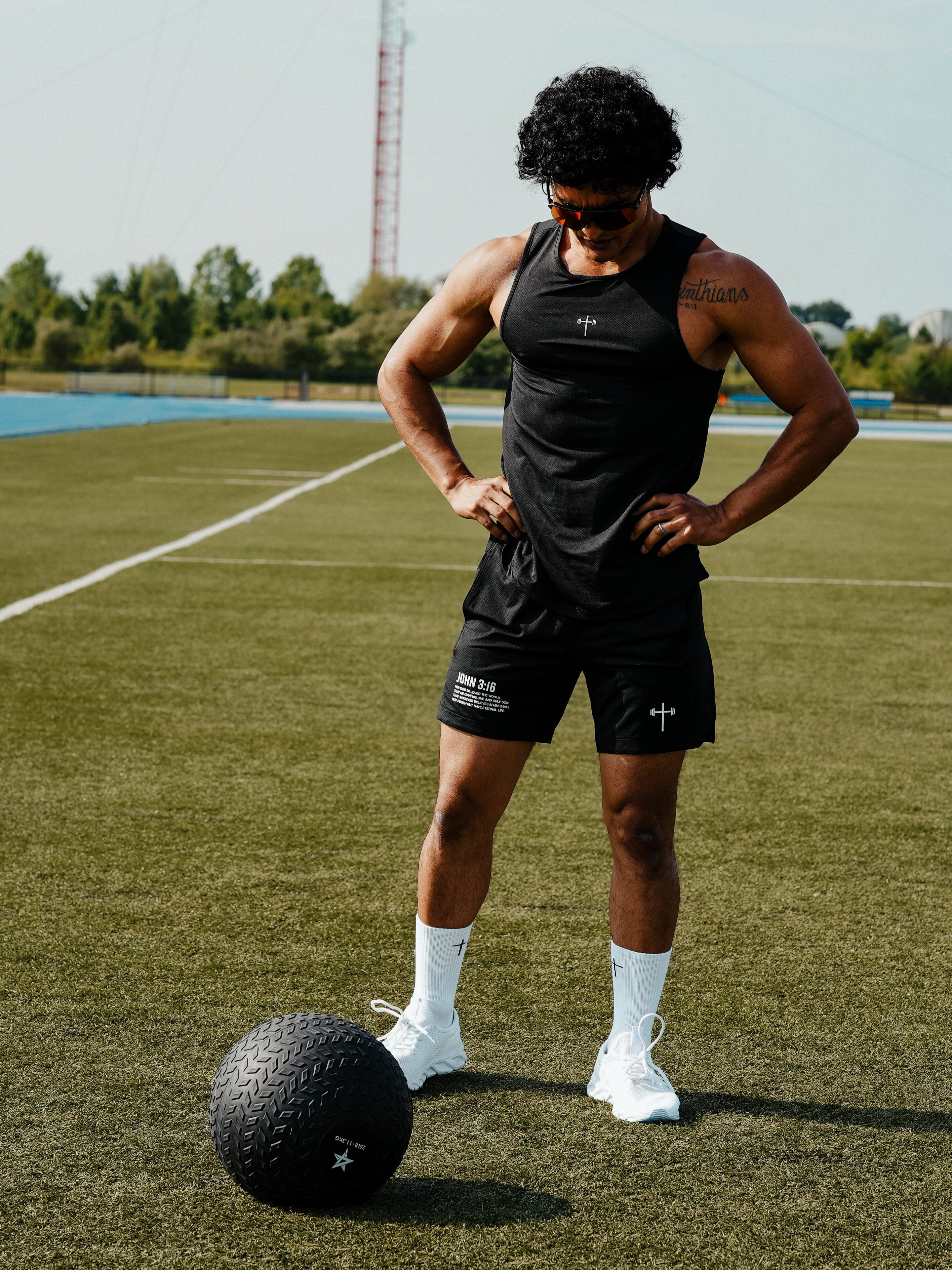Signature Tank - HolStrength