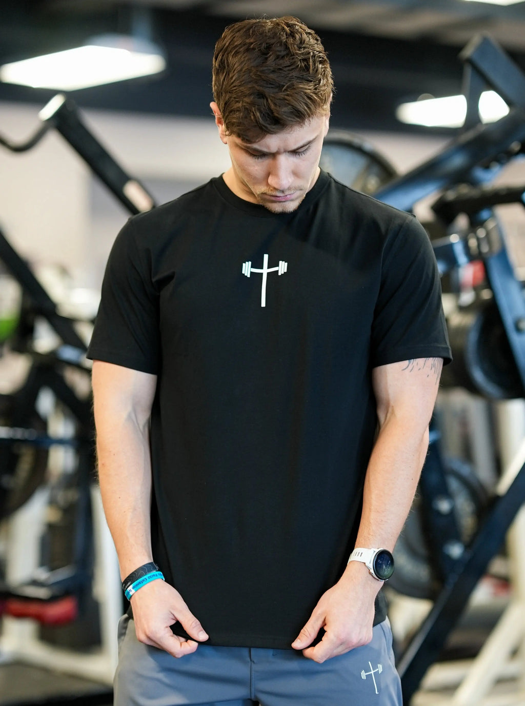 Isaiah 54:17 Performance Tee - Black - HolStrength