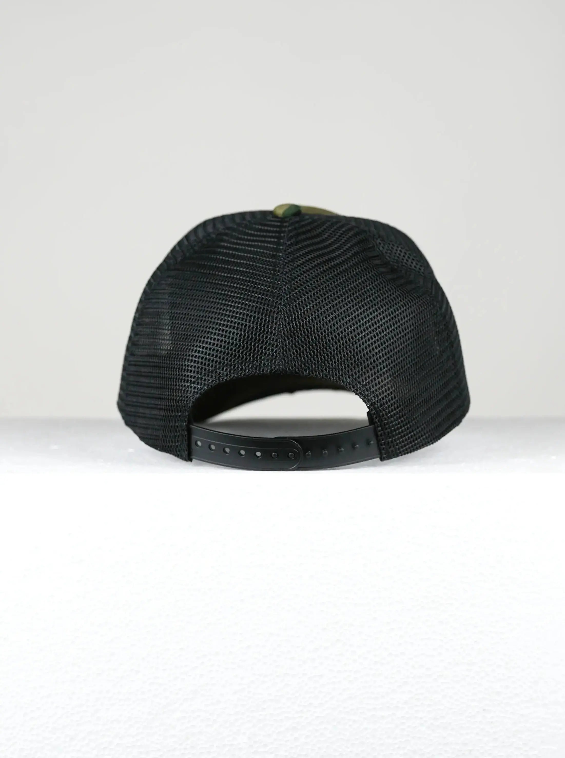 Trucker Hat HolStrength