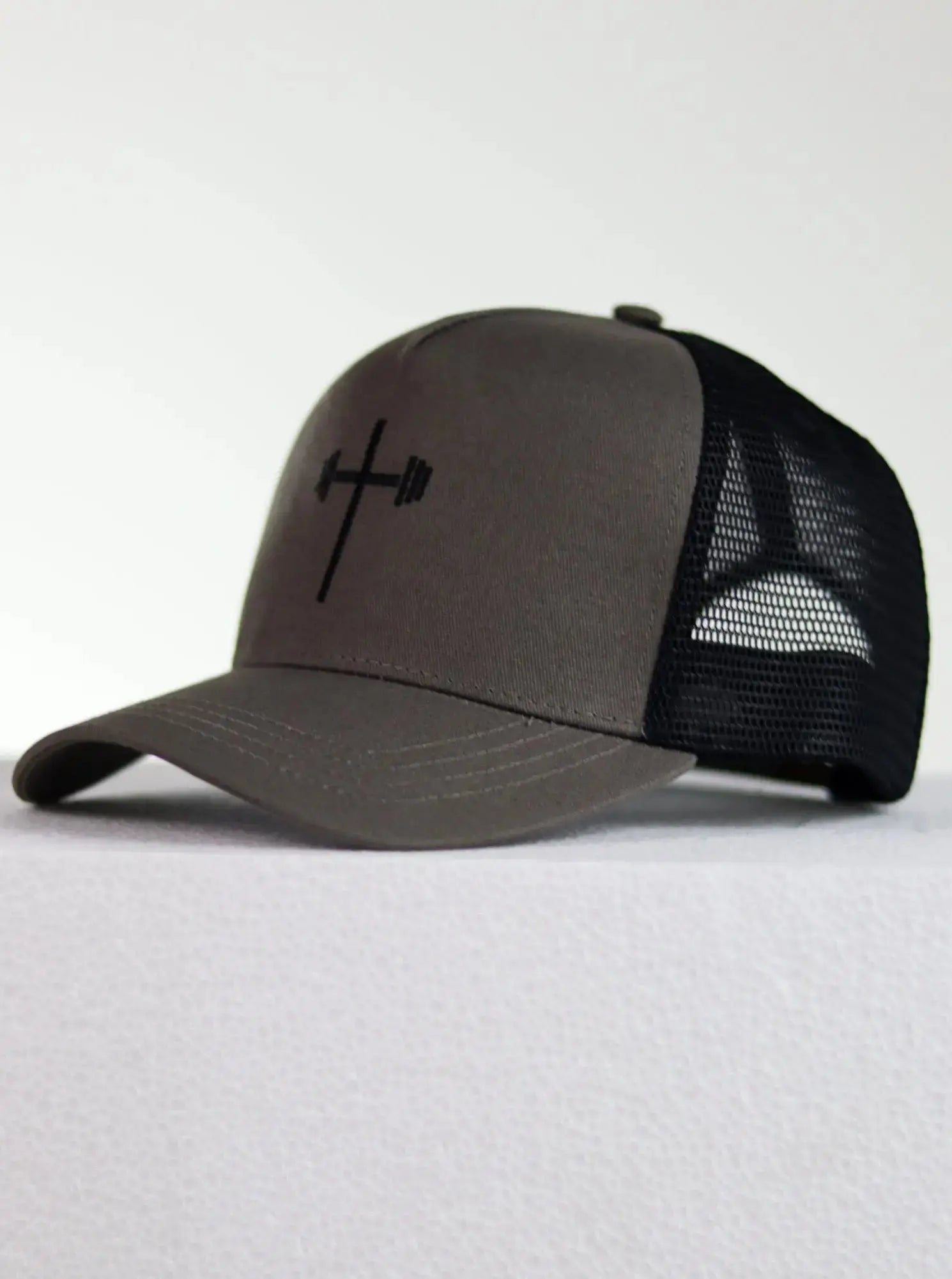 Trucker Hat HolStrength